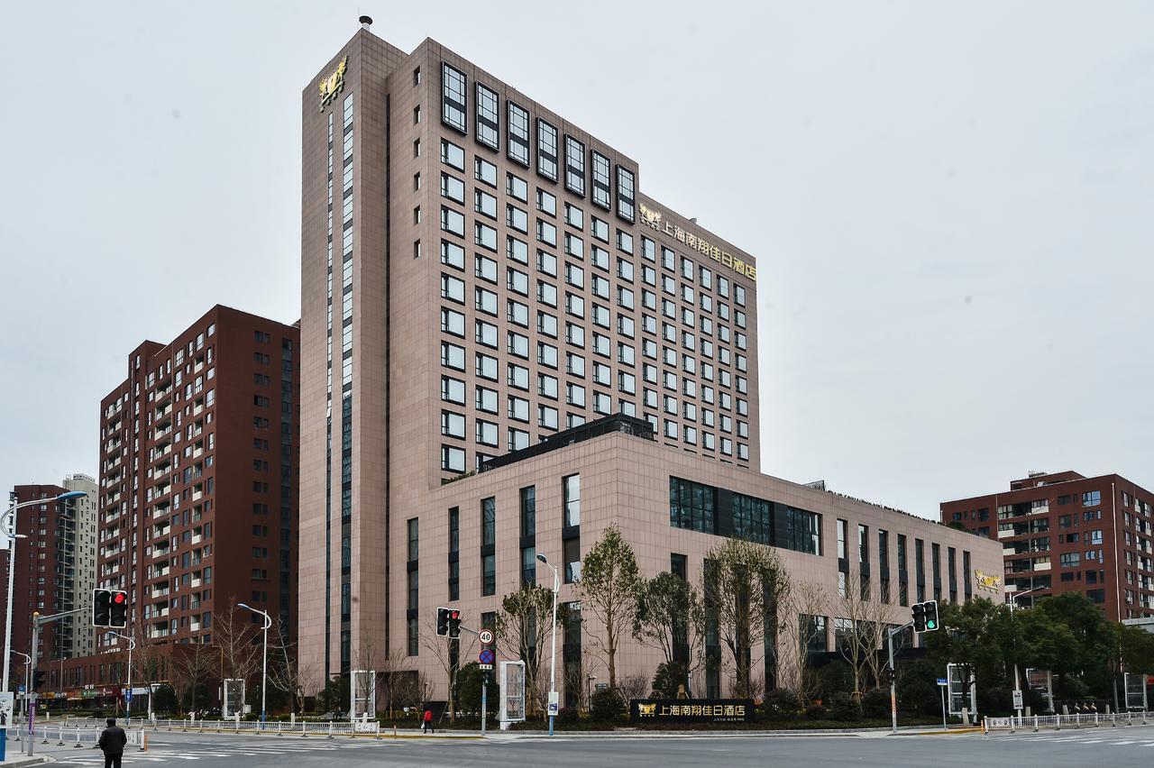 Shanghai Nanxiang Holiday Hotel Exterior photo